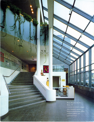 Bronx Museum of the Arts, entrance interior.